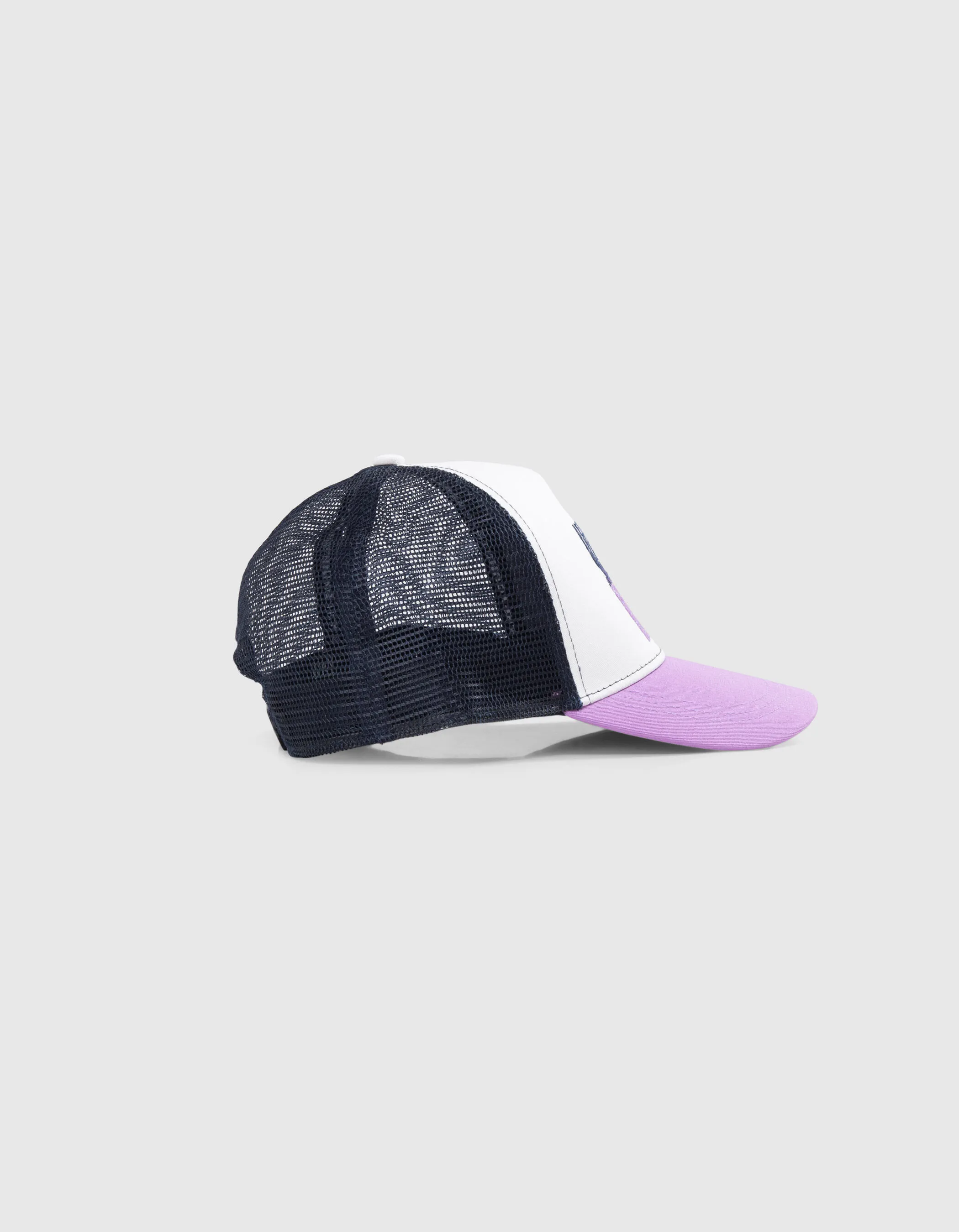 Casquette violet, blanc, filet marine garçon