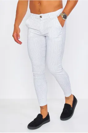 Pantalon chino blanc à rayures pointillées noires