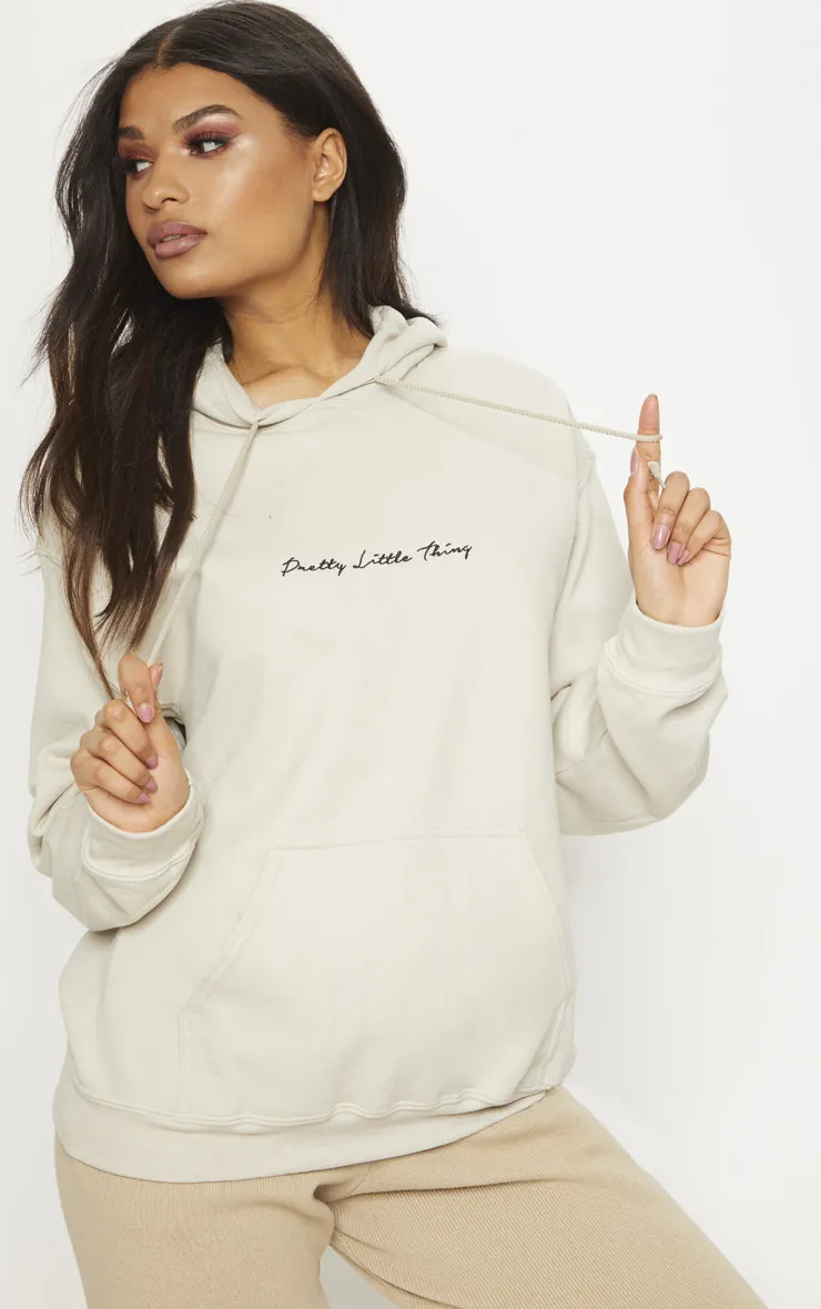 PRETTYLITTLETHING Hoodie oversize gris pierre à broderie