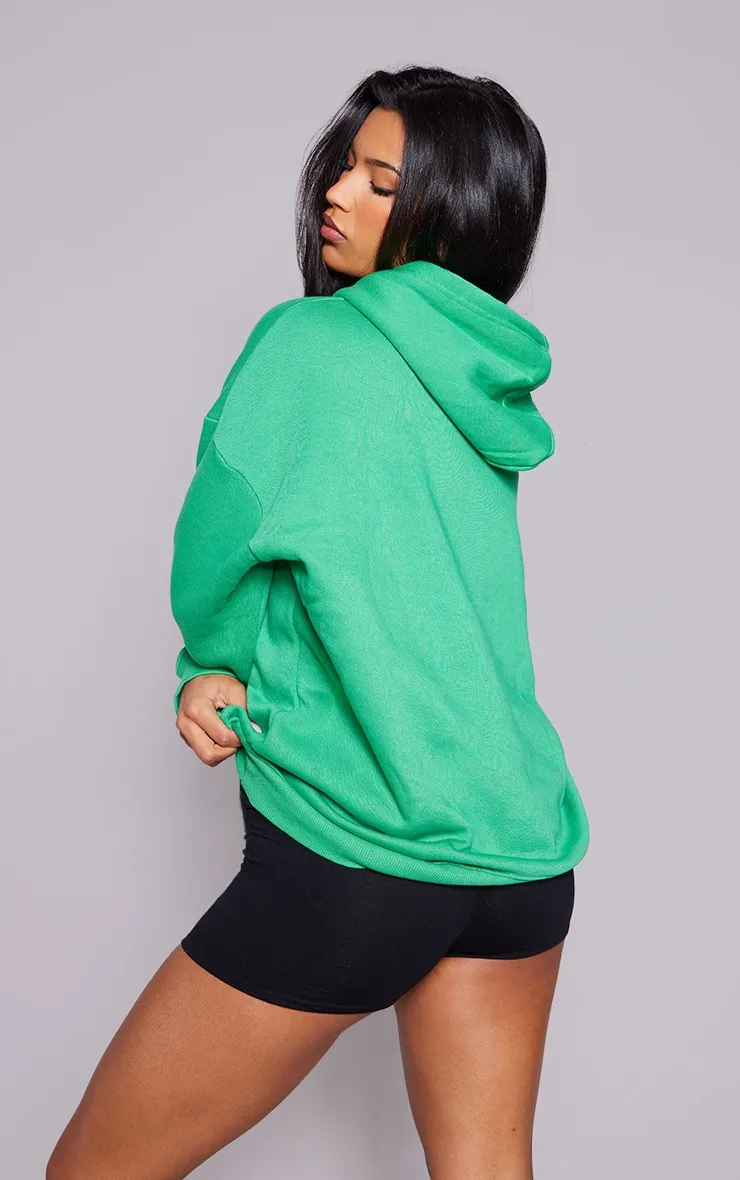 PRETTYLITTLETHING Hoodie vert vif à slogan 2012